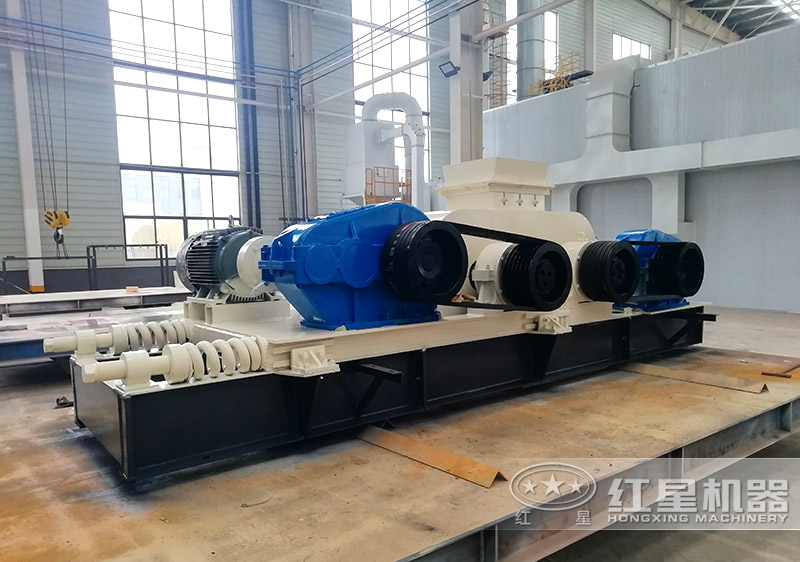 小型液壓對輥破碎機(jī)常用型號及價格，提供現(xiàn)場視頻